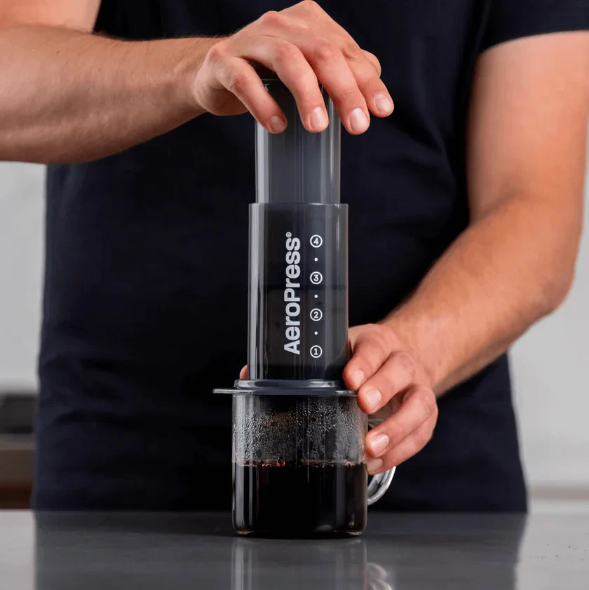 AeroPress Original Clear Coffee Maker - Image 3